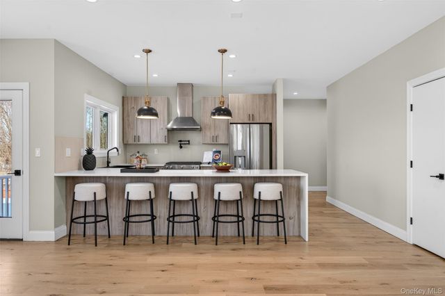 24 Wildwood Drive, Rock Tavern, NY 12575