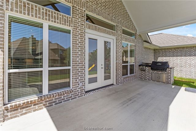 4209 Downton Abbey Avenue, College Station, TX 77845