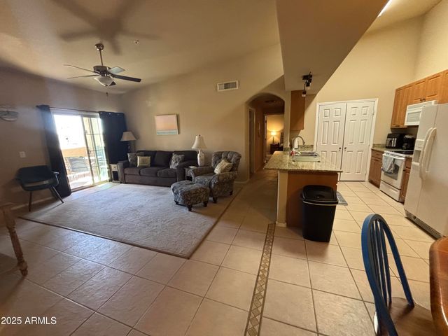 10136 E SOUTHERN Avenue 2048, Mesa, AZ 85209