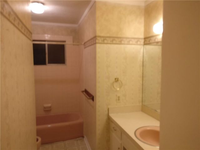 1351 N Stephens Avenue, Fayetteville, AR 72703