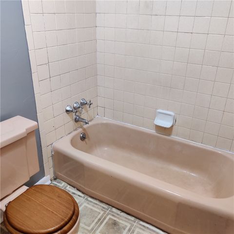 1351 N Stephens Avenue, Fayetteville, AR 72703