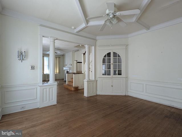 229 E MOUNT PLEASANT AVE, Philadelphia, PA 19119