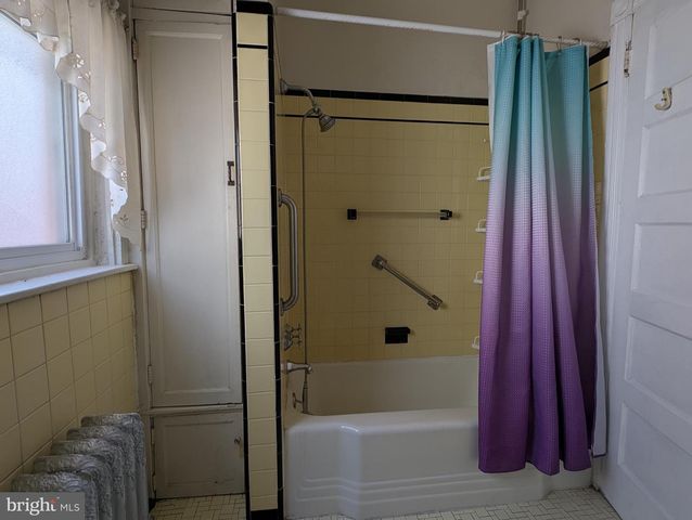 229 E MOUNT PLEASANT AVE, Philadelphia, PA 19119