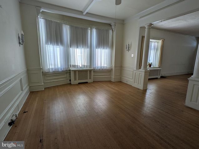 229 E MOUNT PLEASANT AVE, Philadelphia, PA 19119