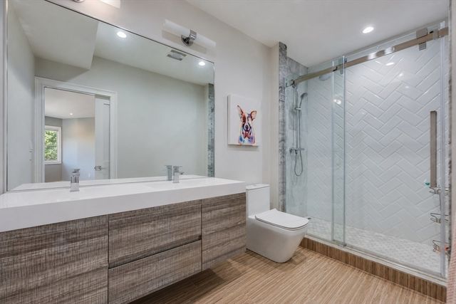 84 Westbourne Terrace 84, Brookline, MA 02446