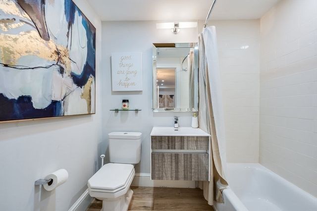 84 Westbourne Terrace 84, Brookline, MA 02446
