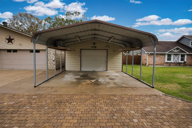 2587 County Road 769b Court, Brazoria, TX 77422