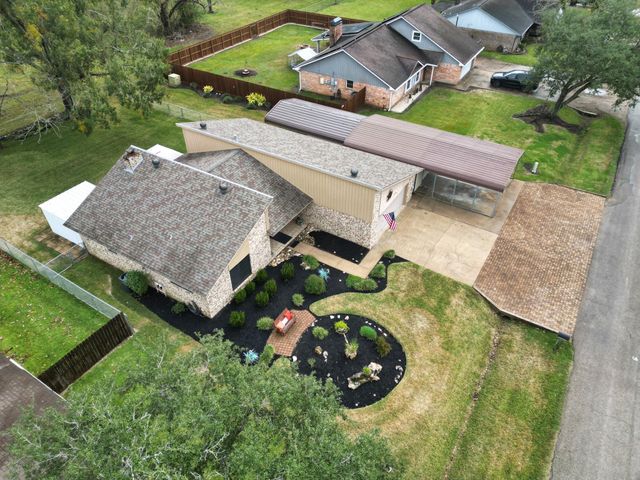 2587 County Road 769b Court, Brazoria, TX 77422