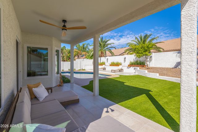 5542 E ANDERSON Drive, Scottsdale, AZ 85254