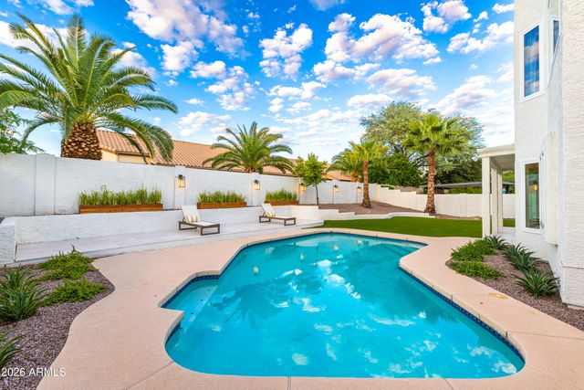 5542 E ANDERSON Drive, Scottsdale, AZ 85254
