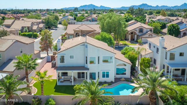 5542 E ANDERSON Drive, Scottsdale, AZ 85254