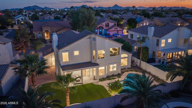 5542 E ANDERSON Drive, Scottsdale, AZ 85254