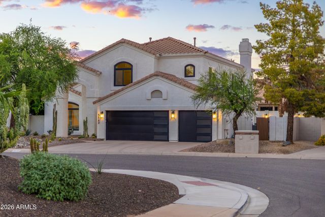 5542 E ANDERSON Drive, Scottsdale, AZ 85254