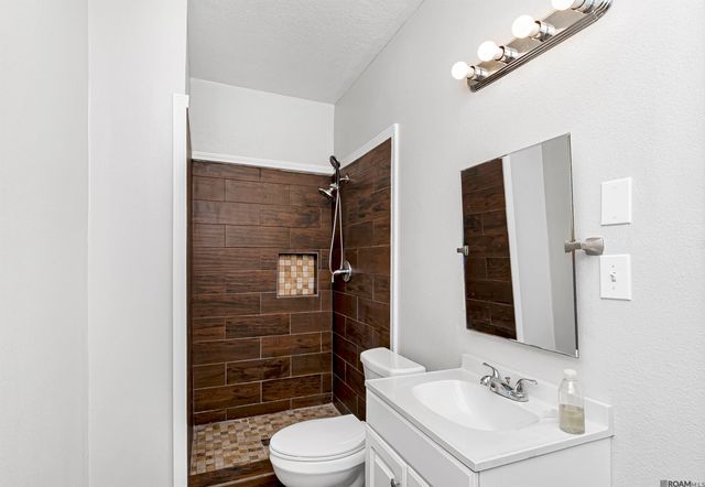 11940 Newsom Dr, Baton Rouge, LA 70811