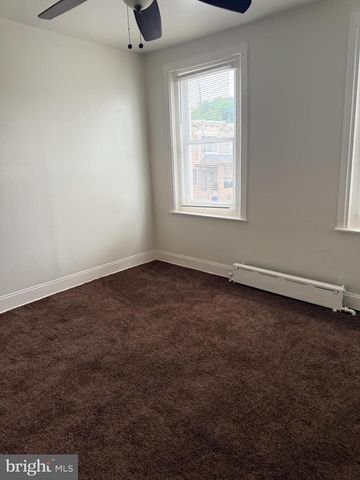 5162 VIOLA ST, Philadelphia, PA 19131