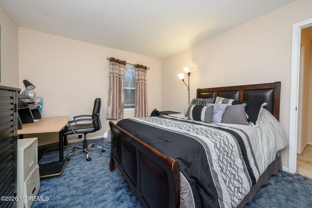 285 Nathan Court, Cliffwood, NJ 07721