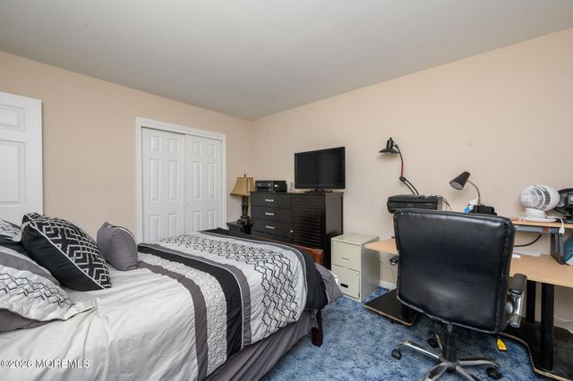 285 Nathan Court, Cliffwood, NJ 07721