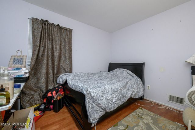 285 Nathan Court, Cliffwood, NJ 07721