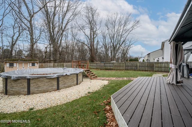 285 Nathan Court, Cliffwood, NJ 07721