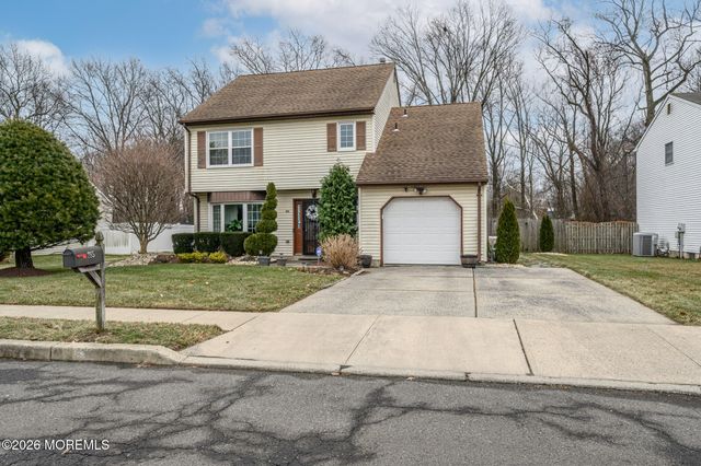 285 Nathan Court, Cliffwood, NJ 07721