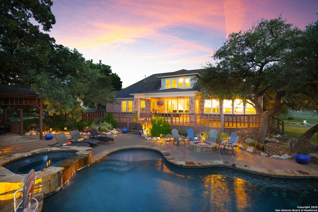 1162 Thunder Cloud, Spring Branch, TX 78070