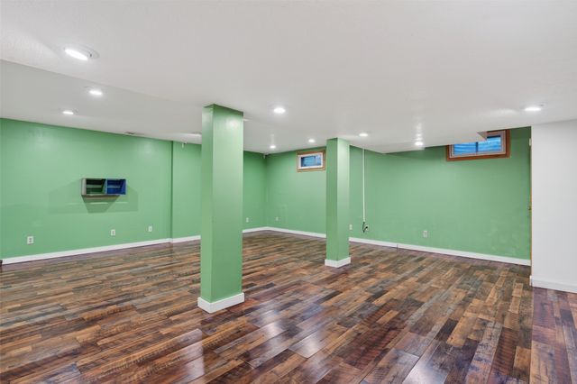 3800 SE 25th Court, Des Moines, IA 50320