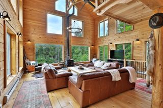 314 Putnam Forest Road, Grafton, VT 05146