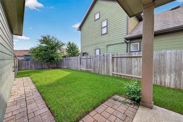 18410 Central Creek Drive Drive, Cypress, TX 77433