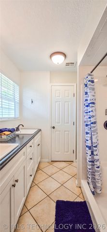56 Delaware Street, Eufaula, OK 74432