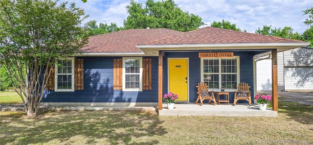 56 Delaware Street, Eufaula, OK 74432