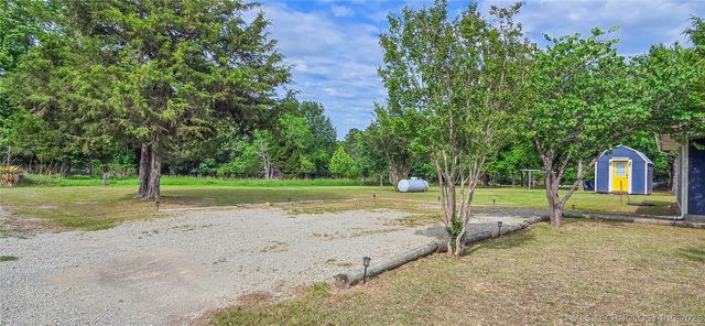 56 Delaware Street, Eufaula, OK 74432
