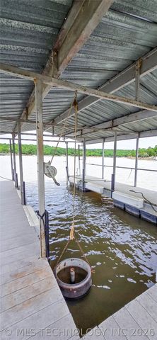 56 Delaware Street, Eufaula, OK 74432
