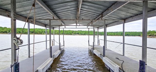 56 Delaware Street, Eufaula, OK 74432