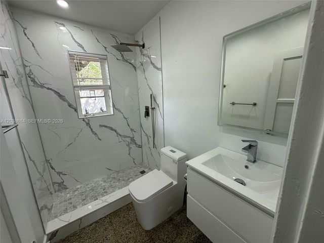417 SE 14th Court 1, Fort Lauderdale, FL 33316