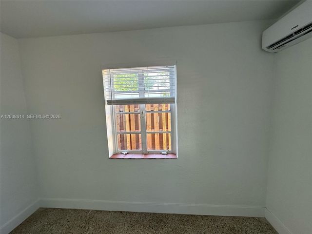 417 SE 14th Court 1, Fort Lauderdale, FL 33316