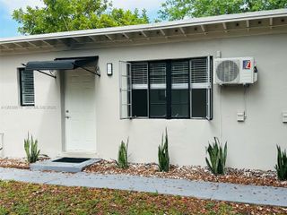 417 SE 14th Court 1, Fort Lauderdale, FL 33316