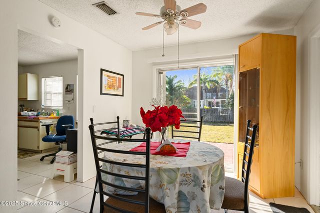 955 Dolphin Avenue, Sebastian, FL 32958