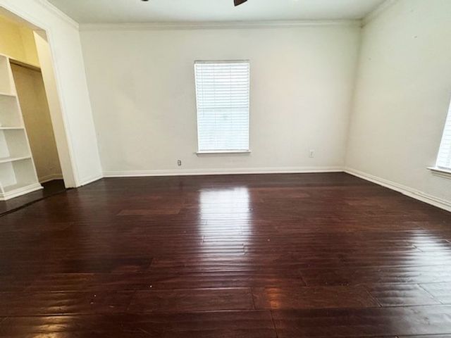 2414 Brandon Street, Dallas, TX 75211