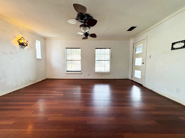 2414 Brandon Street, Dallas, TX 75211
