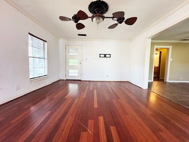 2414 Brandon Street, Dallas, TX 75211