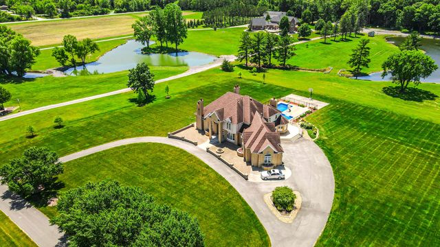 4200 W 161st Avenue, Lowell, IN 46356