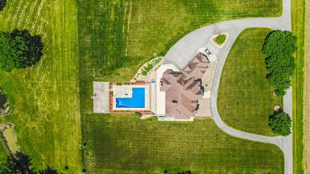 4200 W 161st Avenue, Lowell, IN 46356