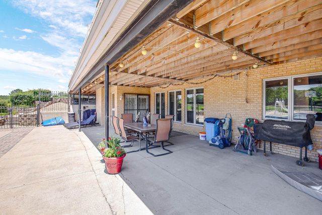 4200 W 161st Avenue, Lowell, IN 46356