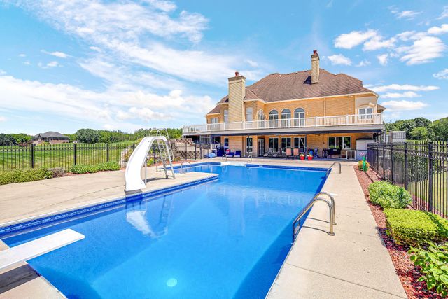 4200 W 161st Avenue, Lowell, IN 46356