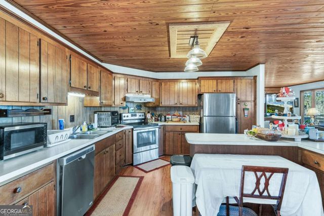 416 Undisclosed Drive, Morganton, GA 30560