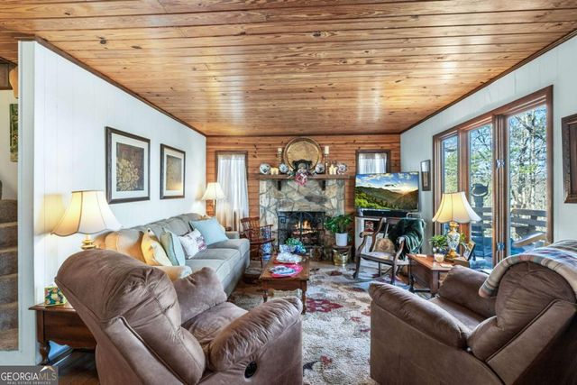 416 Undisclosed Drive, Morganton, GA 30560