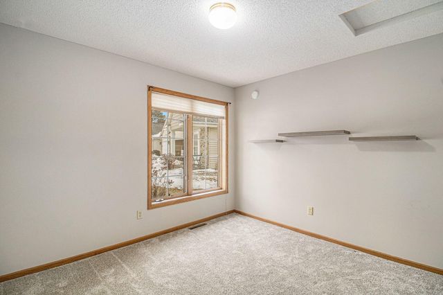 13142 Rose Street NW, Coon Rapids, MN 55448