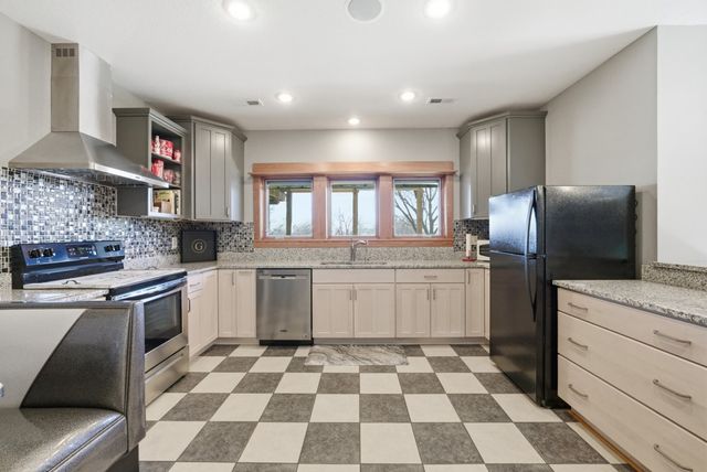 29266 310th Street, Waukee, IA 50263