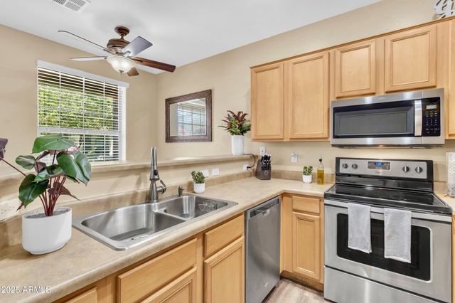 6710 E UNIVERSITY Drive 118, Mesa, AZ 85205