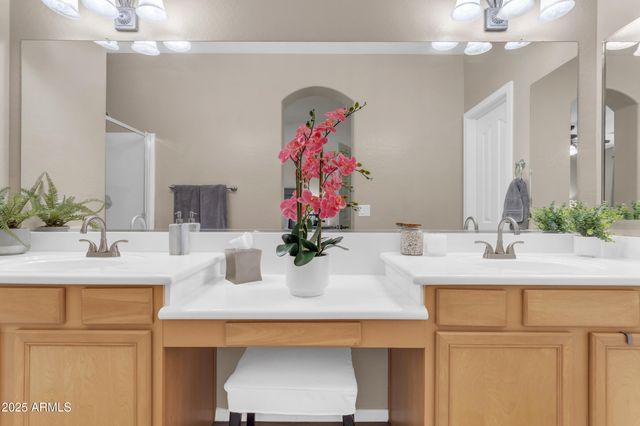 6710 E UNIVERSITY Drive 118, Mesa, AZ 85205